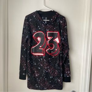 OG Hustle 23 Michael Jordan legend pullover hoodie shirt graffiti pattern size L